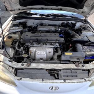 Hyundai Engine Detailing Before
